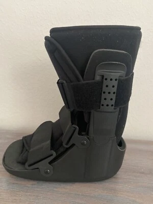 Zapato de bota ortopédico con soporte para caída de pie negro talla pequeña - NUEVO- Foto 1 de 4