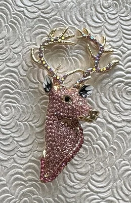 Broche estilo vintage ciervo pin metal tono dorado Foto 1 de 4