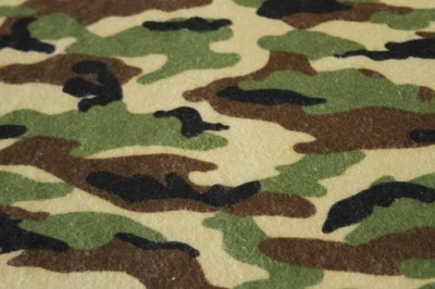 Tela de franela de algodón camuflaje verde militar 87" estampado D283.06 Foto 1 de 3