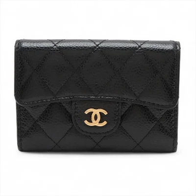 Estuche para tarjetas Chanel Matelasse piel de caviar negro dorado accesorios de metal 29th Foto 1 de 4