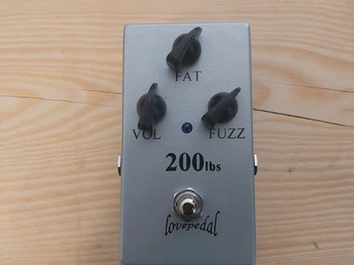 Pedal de Guitarra Lovepedal Fuzz Efectos de Distorsión 100% Probado y Funcionamiento Foto 1 de 3