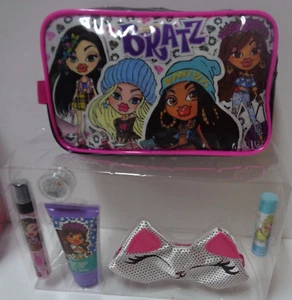 Little Girls Beauty Sleep Over Kit Bratz Bag Lotion Lip Balm Glitter Kitty Mask - Picture 1 of 9