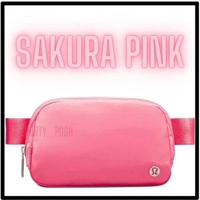 Nuevo con etiquetas Bolso Cinturón Sakura Rosa Lululemon Everywhere EBB 1L Foto 1 de 4