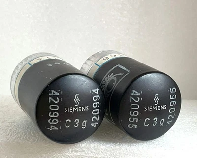 2 tubes  C3g Siemens matched pair 420955 + 420994 - Image 1 of 4