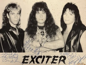 Foto/metal autografiada de la banda de 8x11 Exciter de la década de 1980 - ¡Todos los miembros de la banda firmados!!! - Imagen 1 de 8