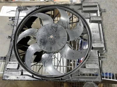 Radiator Fan Motor Fan Assembly With Hybrid Fits 22-23 VOLVO XC90 3345687 - Imagem 1 de 4