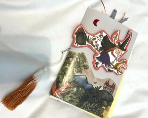 Diario basura Halloween embellecido efímero 9x6” 22+ páginas clip y tarjetas - Imagen 1 de 20