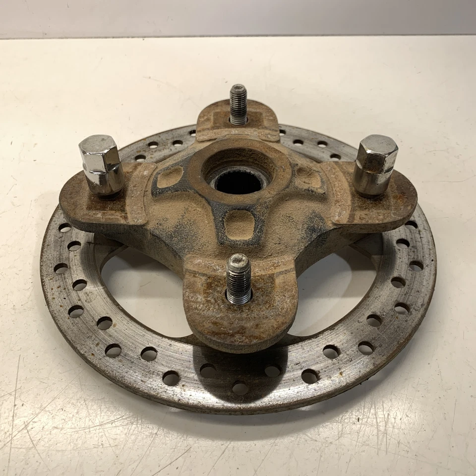 Buje de rueda trasera, negro - Polaris RZR 4 XP 1000 2015 Foto 1 de 4