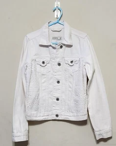 NWT Abercrombie Kids Girl's White Denim Jean Jacket Lace Accent Front & Back SzL - Picture 1 of 5