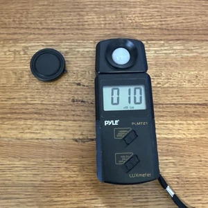 Pyle PLMT21 Handheld Lux Light Meter Photometer with 20000 Lux Range Per Second  - Picture 1 of 7