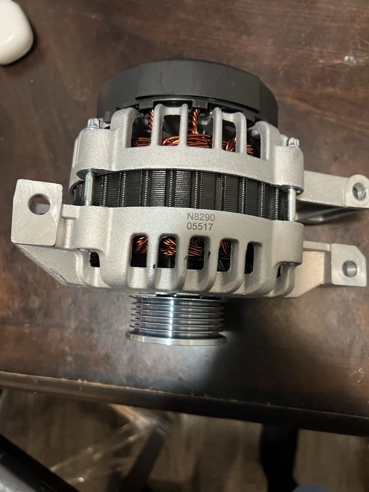 Alternador AC Delco 335-1091 12 voltios Foto 1 de 4