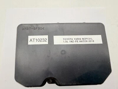 Módulo de computadora de control antibloqueo de freno bomba ABS Toyota Yaris 1,5 L OEM 16-19 Foto 1 de 4