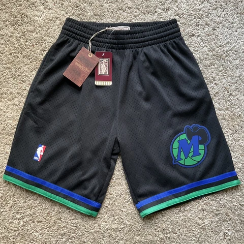 1998-99 Dallas Mavericks NBA Mitchell & Ness Black Men's Swingman Shorts Size S Cover