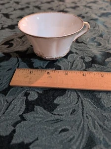 Schleiger 133 Theodore Haviland Flat Tea Cup ~ Chipped ~ Gold Trim 4" Limoges - Picture 1 of 7