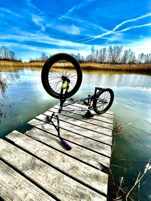 I’m Selling My Kink Launch 2022 It’s I’m Good Shape It Has New Grips An A Chain! - Image 1 of 4