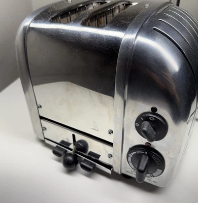 tostadora dualit 2 rebanadas construida a mano en gran Bretaña por paul Foto 1 de 4