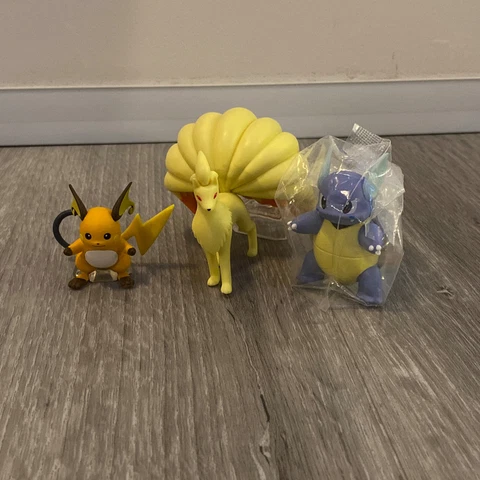 Pokemon Scale World Lot Kanto 1:20 Raichu Ninetails Wartortle Vol 1 3 Cover