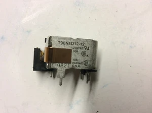 Nuovo relè TE Connectivity P&B uso generale T90N1D12-12 quantità 1 - Foto 1 di 5