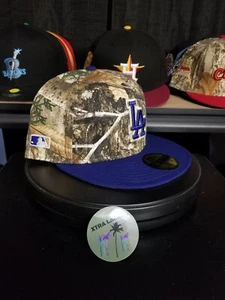 Exklusive New Era 59FIFTY Los Angeles Dodgers Realtree eng anliegende Mütze 7 1/4 - Bild 1 von 6