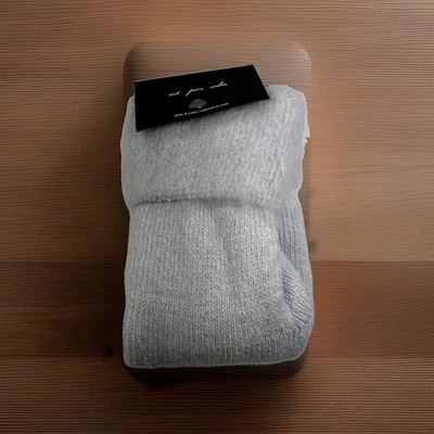 De Colección Calcetines Urban Outfitters Bota Gruesa Gris Sobre la Pantorrilla Hecho en EE. UU. 9-11 Nuevo Foto 1 de 4