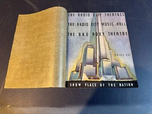 RARE 1935 The Radio City Theatres Program Very Good Condition - Picture 1 of 7