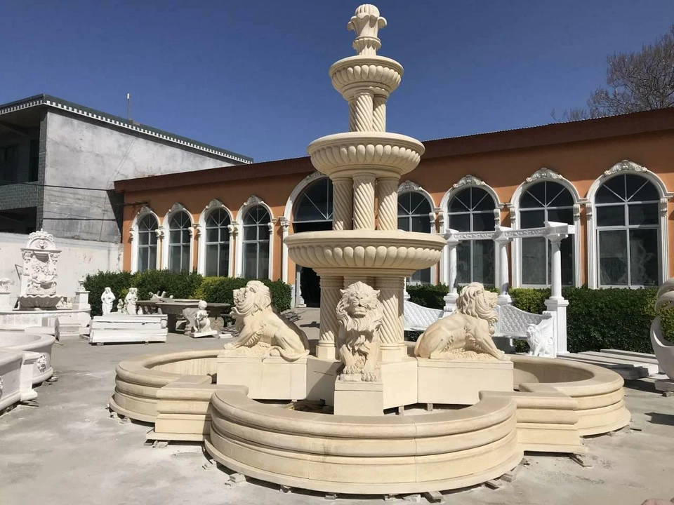 HERMOSA FUENTE GRANDE TALLADA DE MÁRMOL LEÓN -ZDD4 Foto 1 de 1