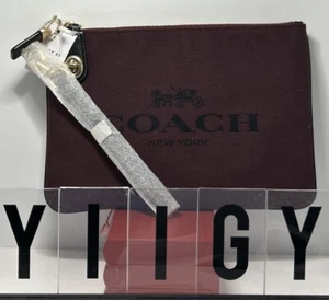 ๐ผ๐ฆ Coach C3387 ๐ผ๐ฆ Horse Carriage Card Pouch Wristlet Bag Cherry ๐ผ W1 - Picture 1 of 10