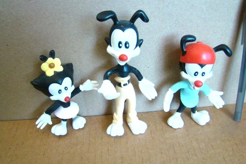 Animaniacs - 1994 Bendems figure lot Cover