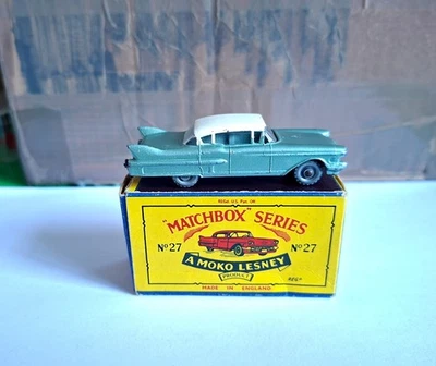 Matchbox 27 Cadillac Sixty ¡verde especial!! Foto 1 de 4