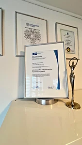Fake IHK MEISTERBRIEF, Meisterbrief, Urkunde, Zeugnis, Diplom - Bild 1 von 5