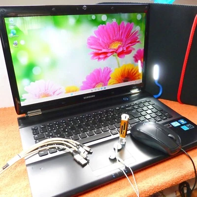 Samsung RC730 17 pollici POWER i7 l 1TB SSD Windows 11 PRO l 8GB RAM NUOVO Ge... - Immagine 1 di 4