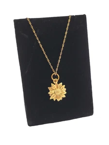 Sunflower Pendant Fashion Necklace Gold Tone Metal Lobster Clasp - Picture 1 of 7