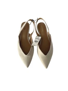 Women’s Express Beige Flats. Size 8. New With Tags. Retail For $40 - Picture 1 of 7