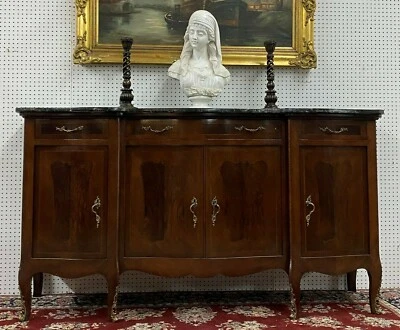 Antiguo aparador buffet serpentino con tapa de mármol de nogal burl francés C1890 Foto 1 de 4