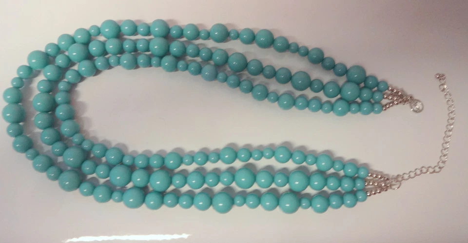 Collar De Colección Corona Trifari Grueso Pasarela Larga Alta Costura Turquesa Lucite Simulado Foto 1 de 1