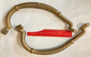 BELLISSIMA COPPIA 2 MANIGLIE ANTICHE VINTAGE OTTONE VIGILI DEL FUOCO CAMION SERBATOIO ANGOLO - Foto 1 di 5