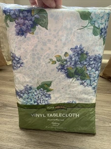 VTG Home Essentials 52x90 Oblong Vinyl Tablecloth Flannel Back Hydrangeas Kmart - Picture 1 of 8