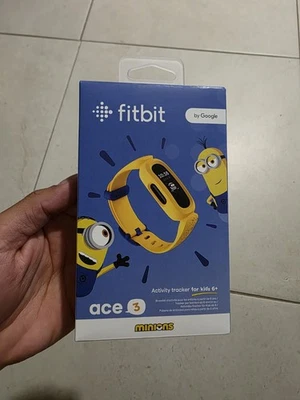 Fitbit ace 3 Edizione Speciale Minions - Immagine 1 di 4