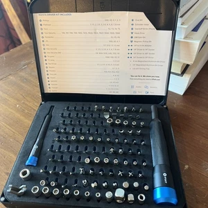 Kit driver iFixit Manta. Include il più ampio assortimento di 112 punte in acciaio di iFixit - Foto 1 di 7