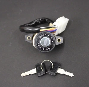 Yamaha RD400 E F 78 - 79 Ignition Switch & 2 Keys - Lock G2-04 - Picture 1 of 1