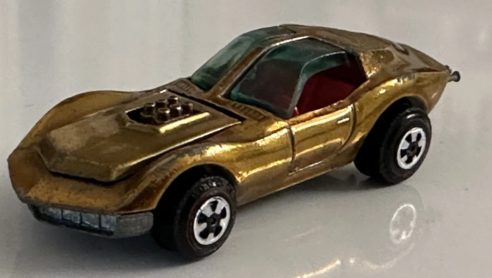 Vintage Johnny Lightning Topper Redline - Custom Mako Shark - Very Good - Image 1 of 4