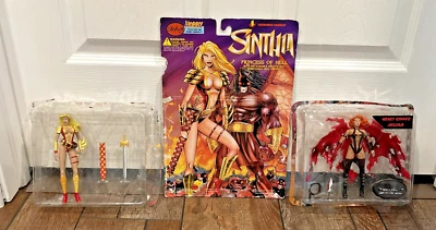 Figuras de acción Sinthia Princess of Hell & Hellina con ojos iluminados Skybolt Toyz Foto 1 de 4