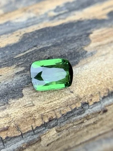 Beautiful 1.05carats Tourmaline from Afghanistan | 7.0x4.8x3.1mm - Picture 1 of 3