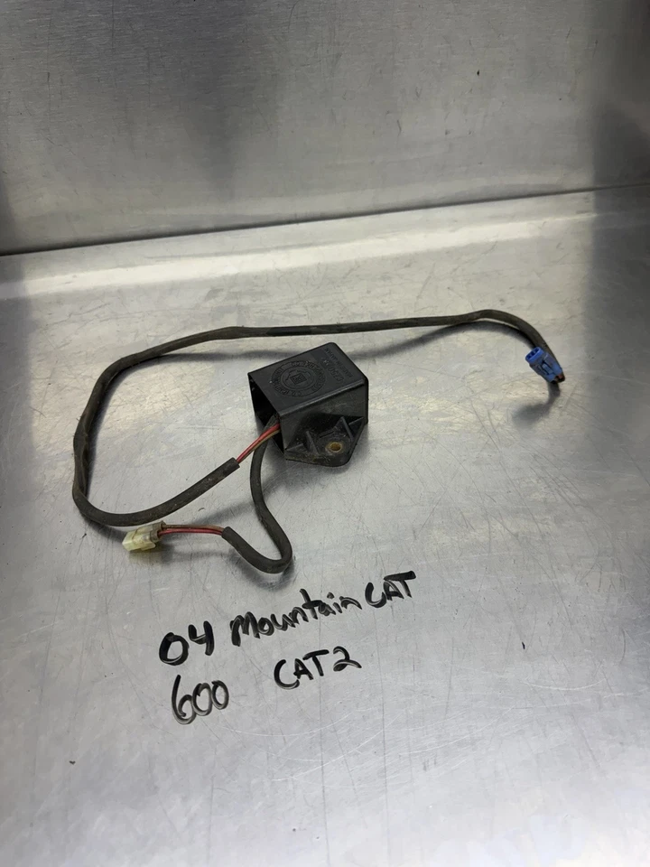 01 02 03 Arctic Cat Mountain Cat 600 VEV Exhaust Power Valve Condensor - Image 1 of 4