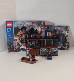 Lego 8802 Knights Kingdom: Dark Fortress Landing 8802 Castle and Boat Set