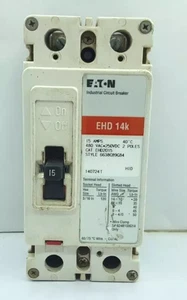 Disyuntor industrial Cutler Hammer EHD2015L EHD 14K 15A 2P 480V - Imagen 1 de 8