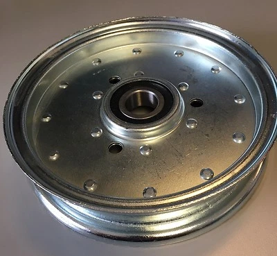 Polea loca John Deere 5BP0008561 para cortacéspedes con acabado Frontier modelos GM  Foto 1 de 3