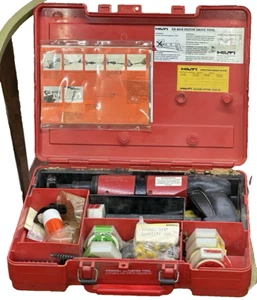 HILTI DX400B POWDER ACTUATED TOOL WITH EXTRAS  - FREE SHIP - Picture 1 of 6