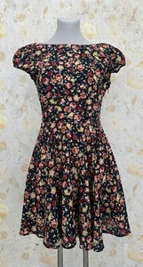 Zara Trafaluc Kleid Blumenmuster Gr. M (fällt etwas kleiner aus) Damen Bunt - Bild 1 von 7