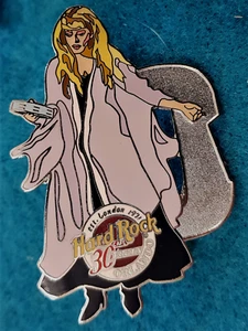 ORLANDO STEVIE NICKS FEETWOOD MAC LETTER O MUSICIAN SERIES Hard Rock Cafe PIN - Imagen 1 de 1